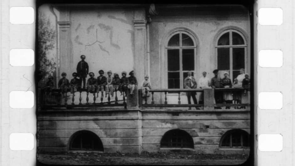 Filmstill zu The Anniversary of the Revolution (1918)