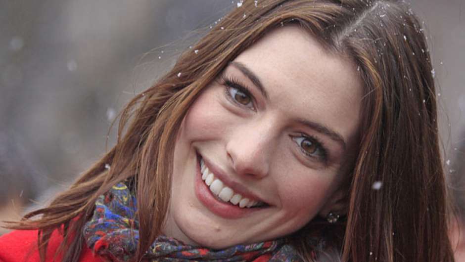 Anne Hathaway - Portrait