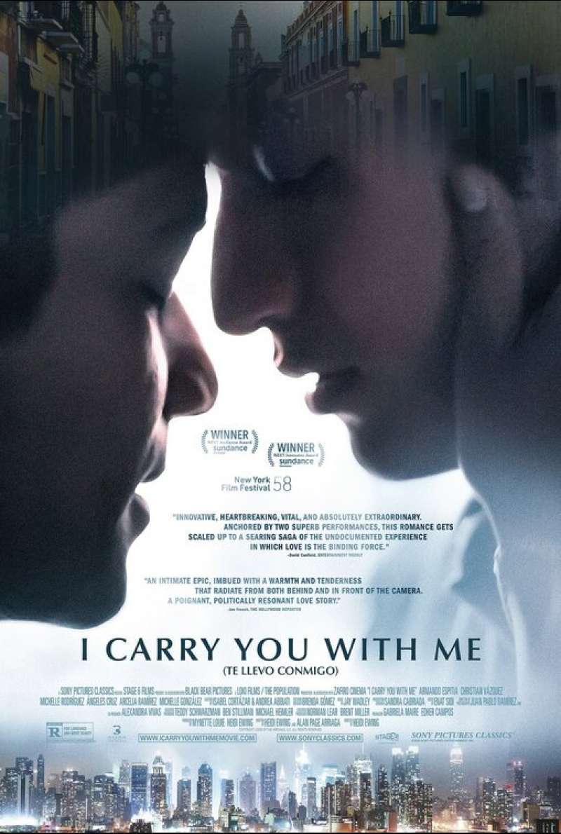 Filmstill zu I Carry You with Me (2020) von Heidi Ewing
