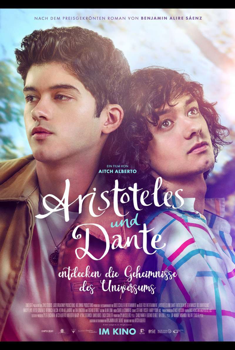 Filmstill zu Aristoteles und Dante entdecken die Geheimnisse des Universums (2022) von Aitch Alberto