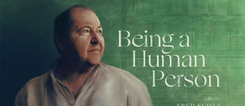 Filmstill zu Being a Human Person (2020) von Fred Scott