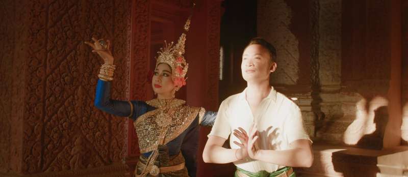 Filmstill zu Pol Pot Dancing (2024) von Enrique Sánchez Lansch