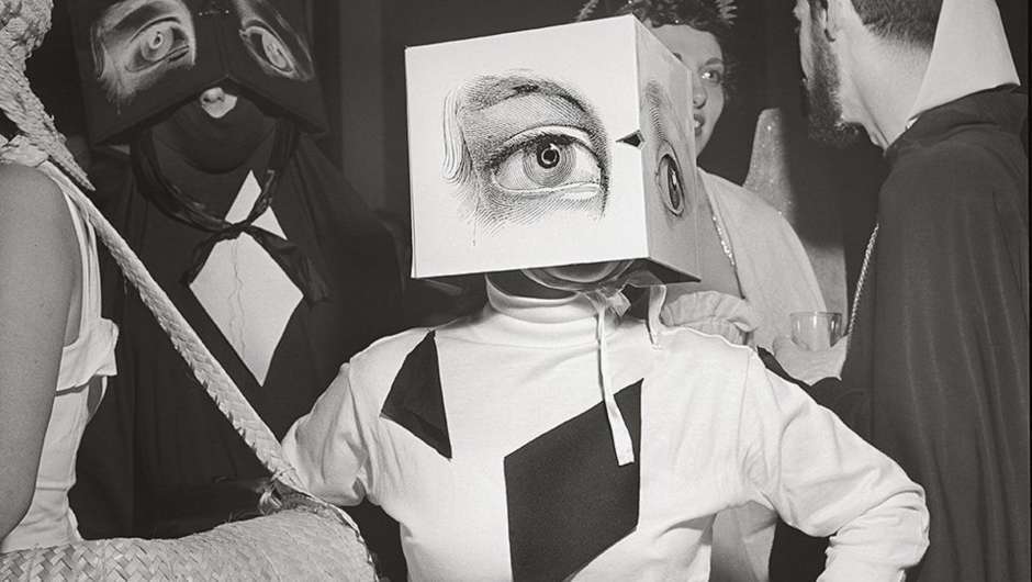 Kubistische Hüte, fotografiert von Stanley Kubrick
