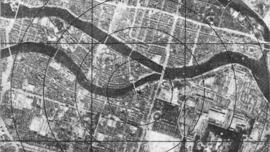 Luftansicht vom Ground Zero in Hiroshima vor dem Abwurf der Atombombe