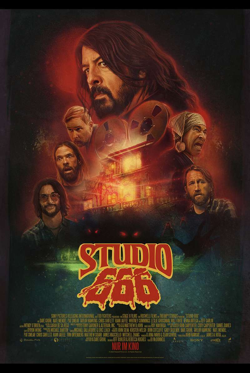 Filmstill zu Studio 666 (2022) von BJ McDonnell