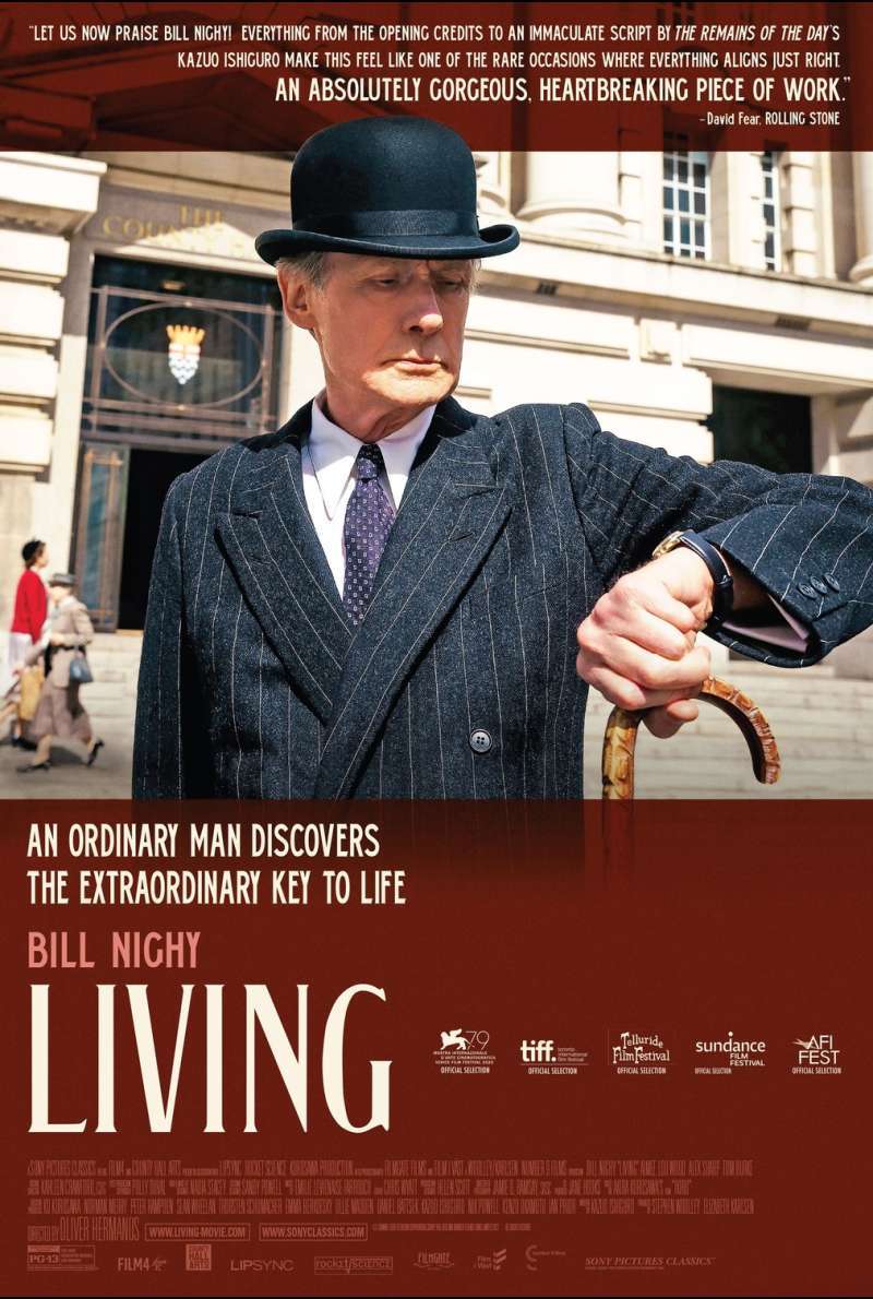 Filmstill zu Living (2022) von Oliver Hermanus