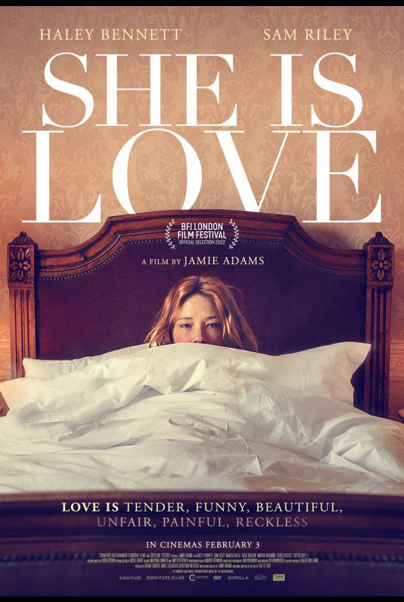 Filmstill zu She Is Love (2022) von Jamie Adams