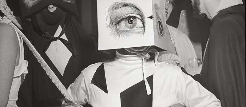 Kubistische Hüte, fotografiert von Stanley Kubrick