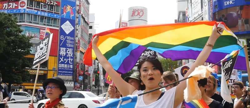 Filmstill zu Queer Japan (2019) von Graham Kolbeins
