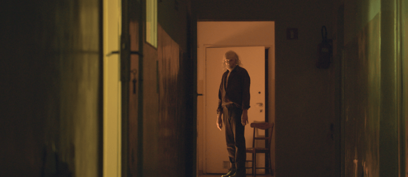 Filmstill zu Old People (2022) von Andy Fetscher