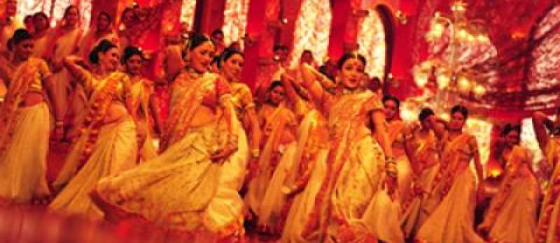 Bollywood - Die größte Liebesgeschichte aller Zeiten von Rakeysh Omprakash Mehra